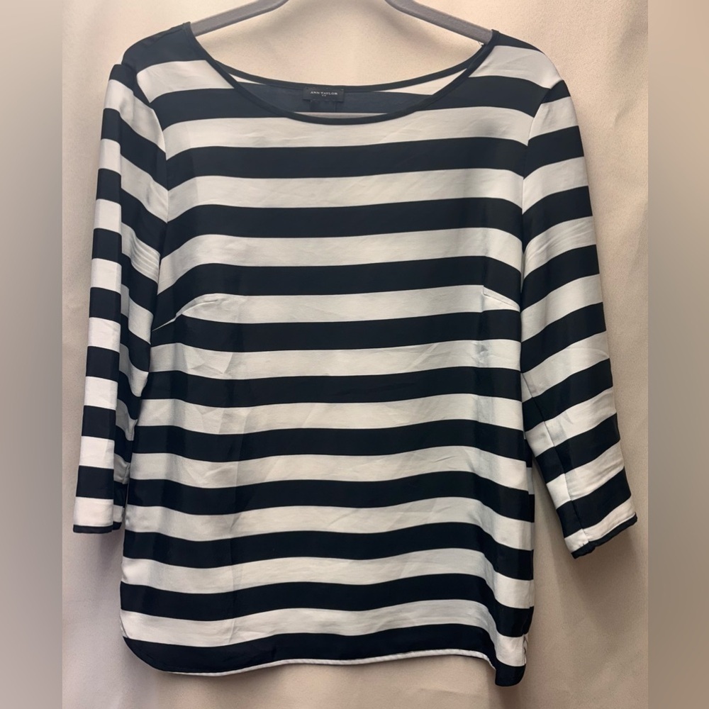 Ann Taylor Striped SHEER Blouse 3/4 Sleeve Black & Cream Boat Neck Size Medium